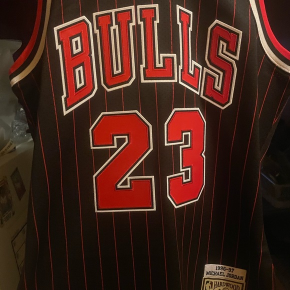 Michael Jordan Chicago bulls pinstripe 1996 Mitchell and ness authentic jersey s